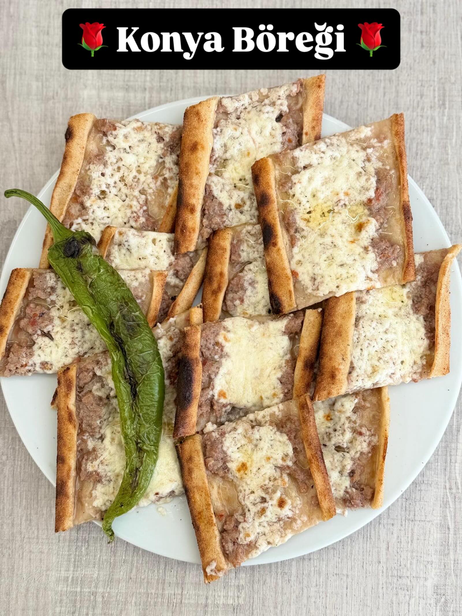 Geleneksel Konya Peynirli Börek